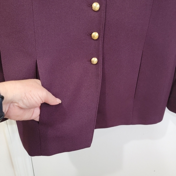 Jones New York Suit Jacket Plum Color Blazer Gold Buttons Size 12 - Picture 3 of 16